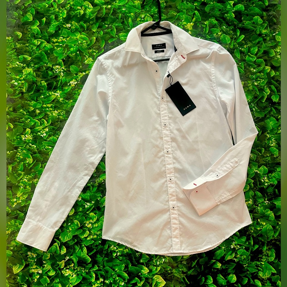 Zara Men Slim fit buttoned white shirt Size S